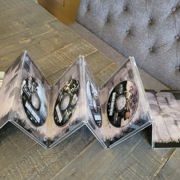 Band Of Brothers Series Complete HBO  Limited Edition 6 Disc Metal Box DVD - Picture 4 of 10